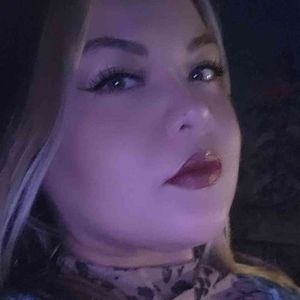 Meet your Posher, Rose